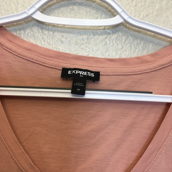 Women's Express Pink V-Neck Top Medium - Picture 2 of 4